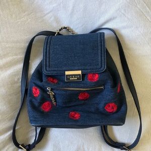 Guess denim x roses mini backpack